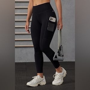 Fabletics Black On-The-Go PowerHold High-Waisted Leggings Size XXL